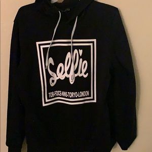 Selfie hoodie